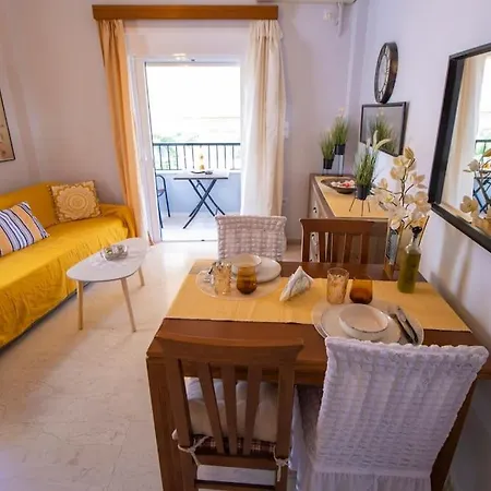 Sophia'S - Central Apartment Near Egaleo Metro-Athens-2